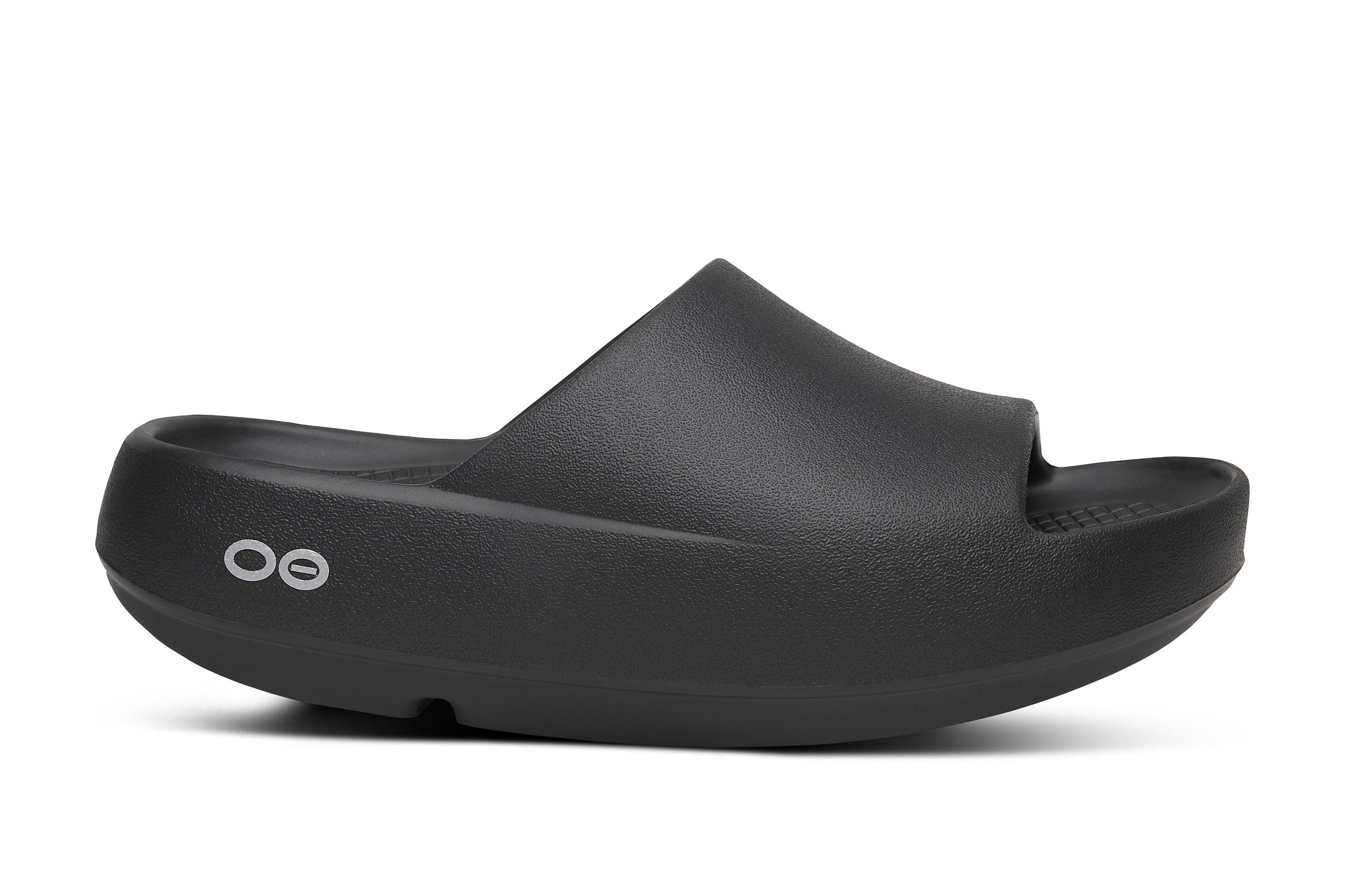 Sandalia Unisex OOFOS Recovery Ooahh Plus - Negro – oofos.es